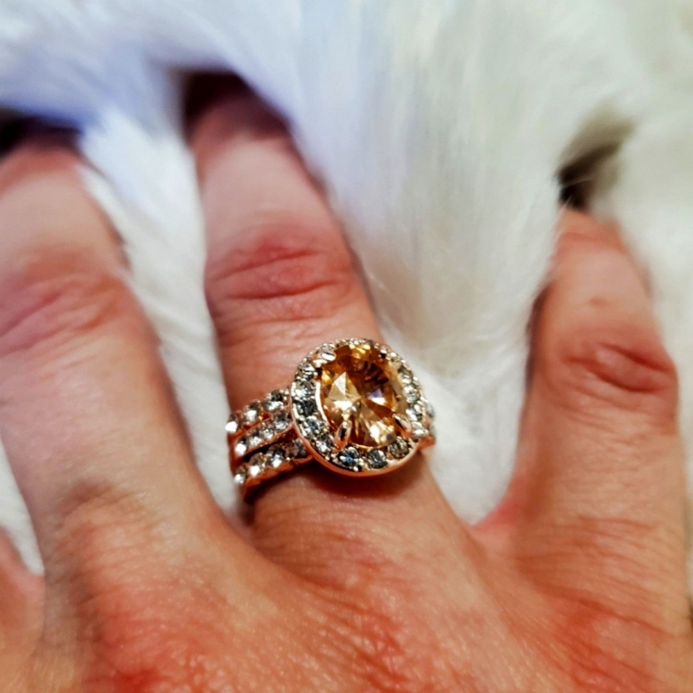 SOLD OUT!!! Rose Gold pink sapphire ring set